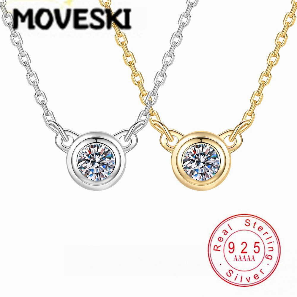 Bezels Set Pendant - จี้สร้อยคอเงินแท้ S925 ประดับโมอิสซาไนต์ทรงกลม ชุบทอง ดีไซน์โซลิแทร์ สำหรับผู้หญิง