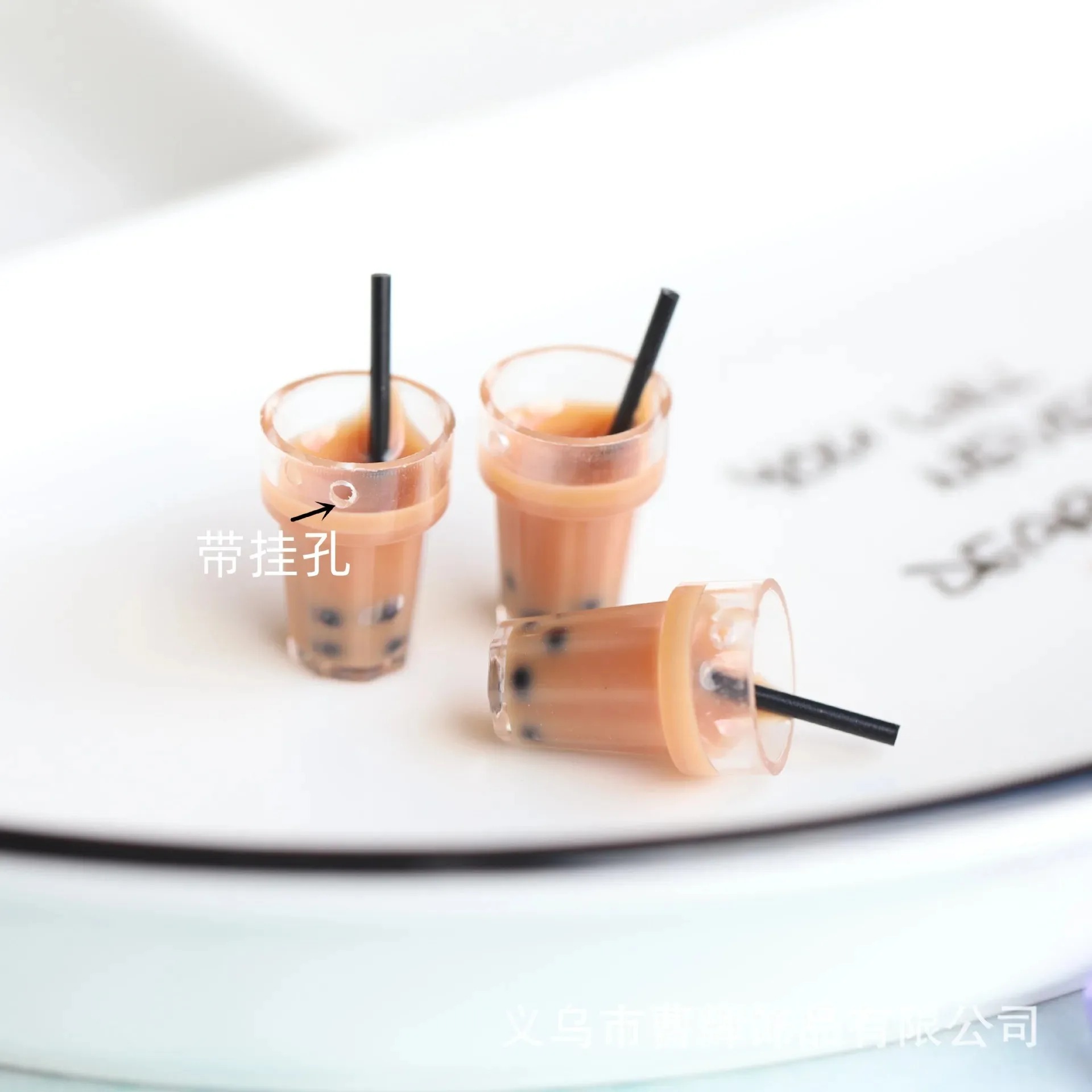 ชาร์มเรซิ่นรูปแก้วชานมไข่มุกแบ - Resin Craft Supplies บทวิจารณ์และราคา